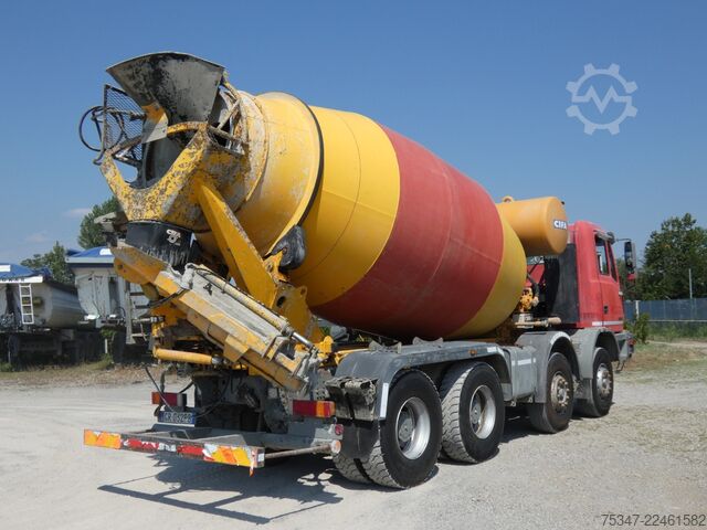 Concrete mixer truck Astra HD7/c 8445