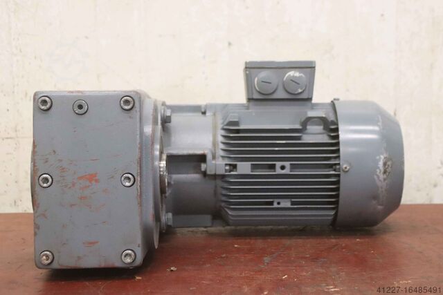 Getriebemotor 3 kW 60 U/min Nord SK 3282AZ-100L/40 TF SK 100L/40