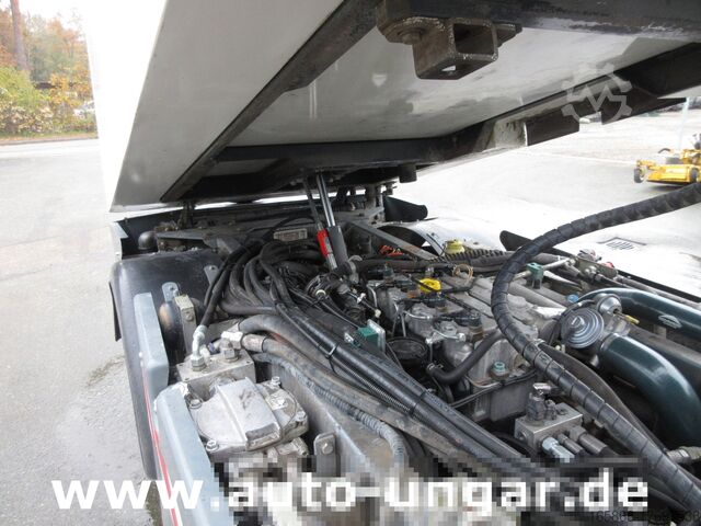 Kommunale Zweckgesellschaft Boschung L3 Laveuse Kärcher Hochdruckreiniger