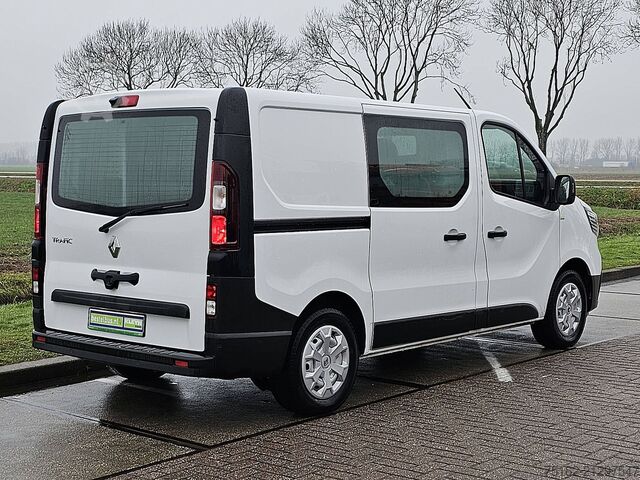 Hochdachkombi RENAULT TRAFIC 2.0 DCI L1H1 LED Navi!