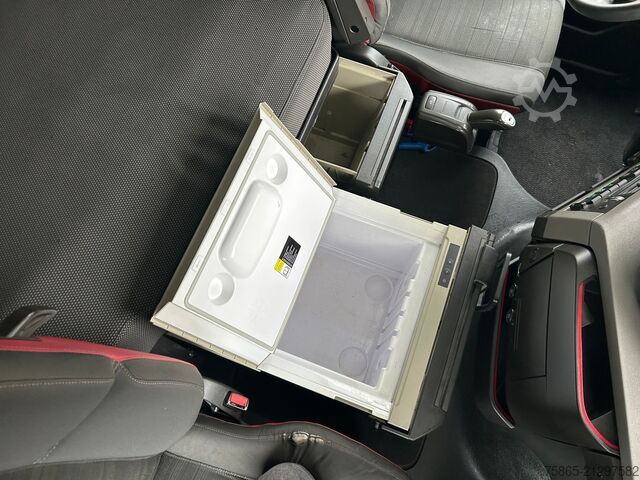 Standard tractor Volvo FH 500 Globetrotter XL / 957 dkm / Tacho V2 / N...