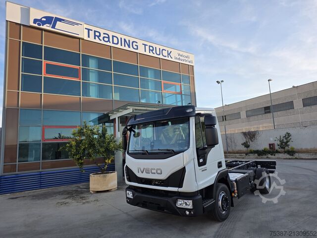 Truck chassis Iveco 120EL25P
