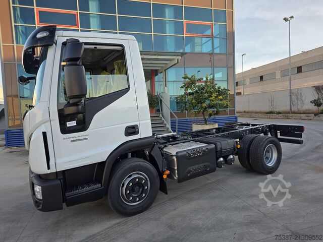 Truck chassis Iveco 120EL25P