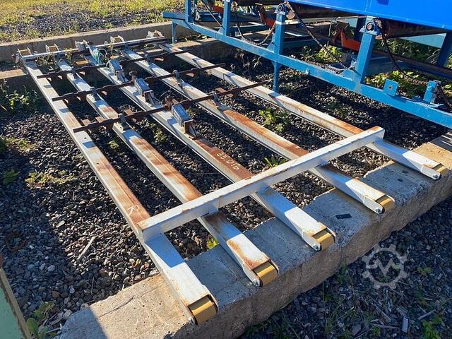 Conveying Machinery  