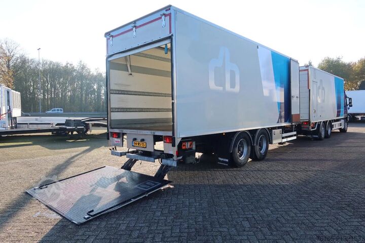 Box body Volvo FM 420 6x2 Bak + Dhollandia klep 1500 kg + Aanh...