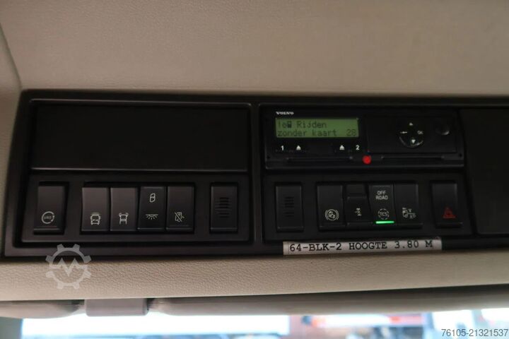 Box body Volvo FM 420 6x2 Bak + Dhollandia klep 1500 kg + Aanh...