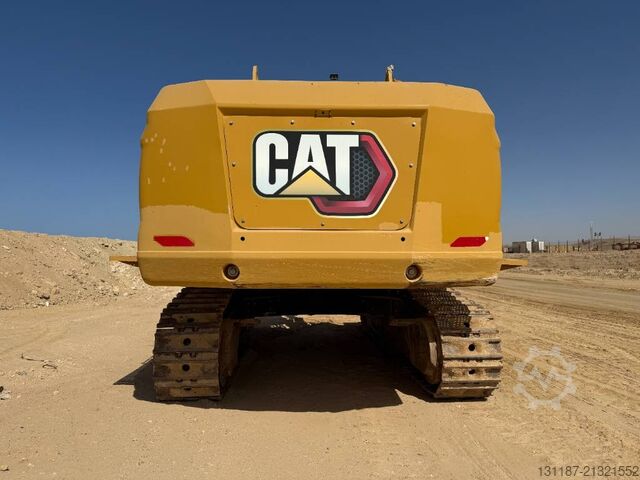 Crawler excavator CAT 395 (Saudi Arabia)