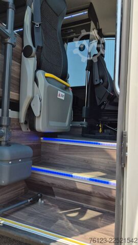 Kleinbus IVECO 2x Daily 70 Lagerfahrzrug Ferqui Sunrise 2,5 m B