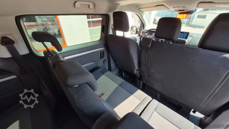 Kleinbus Citroën SpaceTourer Opel Zafira Plus M 9 Sitzer