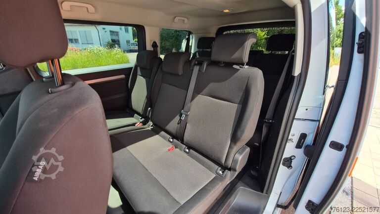 Kleinbus Citroën SpaceTourer Opel Zafira Plus M 9 Sitzer
