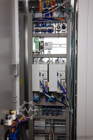 Automatic vertical storage system Kardex Remstar LR-35