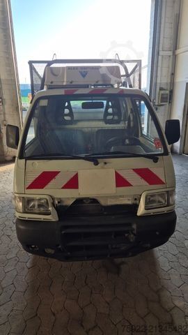 Transporter mit Kipper PIAGGIO Piaggio S85 Kipper