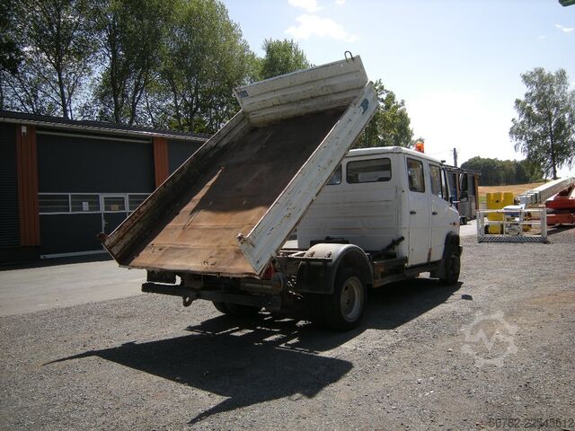 Transporter mit Kipper Mercedes-Benz Vario 816 Kipper