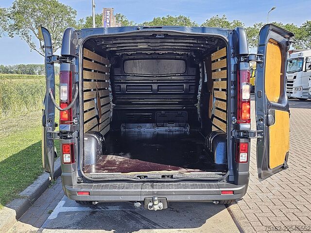 Hochdachkombi RENAULT TRAFIC 2.0 DCI ac LED EURO6