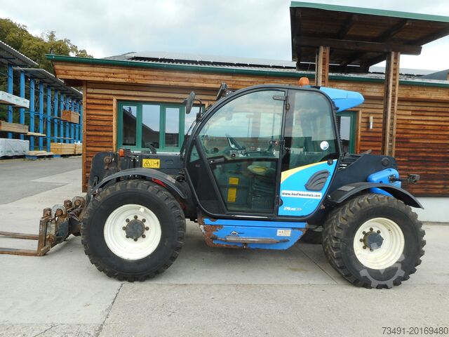Telescopic handler New Holland LM5060
