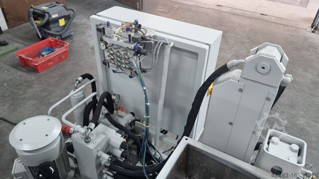 Brikettierpresse, Brikettpresse RUF RB 4 / 2500 / 60