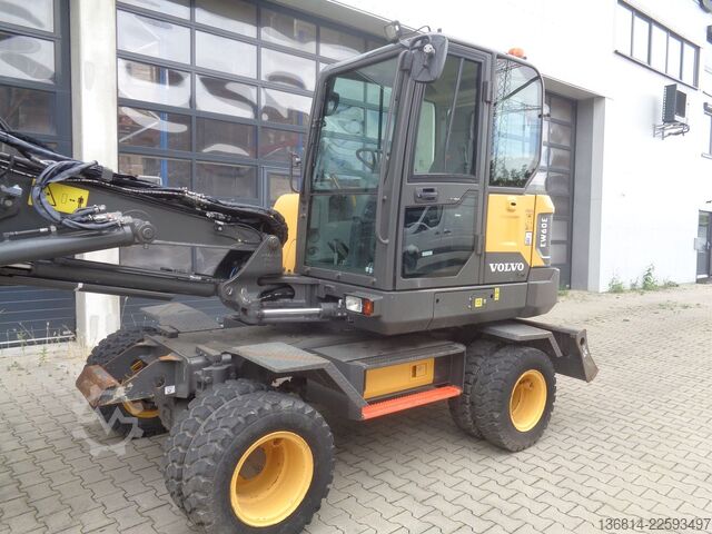 Mobilbagger VOLVO EW60E Powertilt HS03 + Löffelpaket Klima