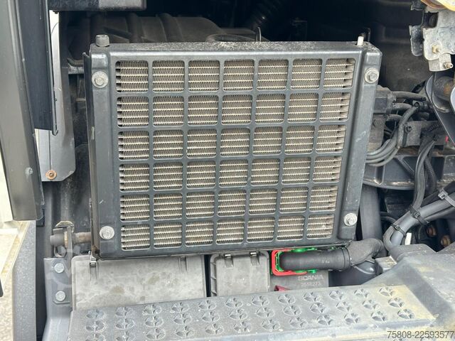 Gefahrgut LKW SCANIA S450 ADR EXII/ EXIII Retarder ACC 2Tanks PTO