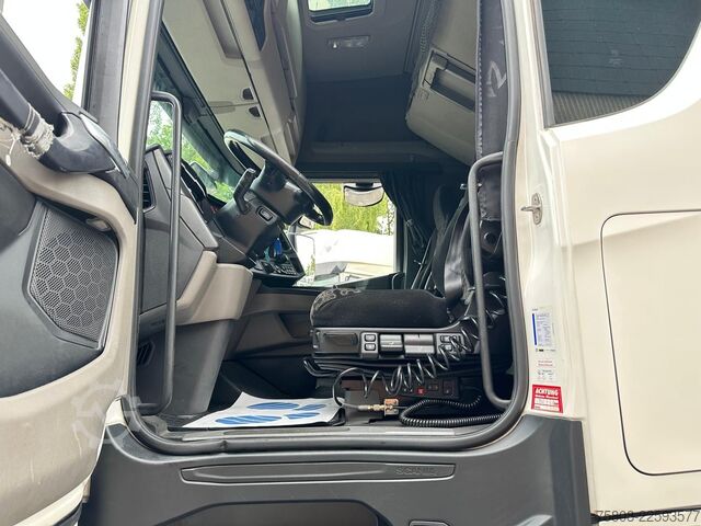 Gefahrgut LKW SCANIA S450 ADR EXII/ EXIII Retarder ACC 2Tanks PTO