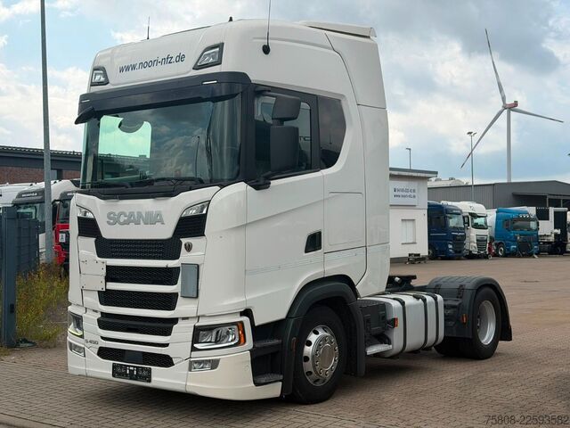 Gefahrgut LKW SCANIA S450 ADR EXII/ EXIII Retarder ACC 2Tanks PTO