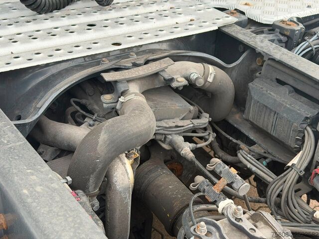 Gefahrgut LKW SCANIA S450 ADR EXII/ EXIII Retarder ACC 2Tanks PTO