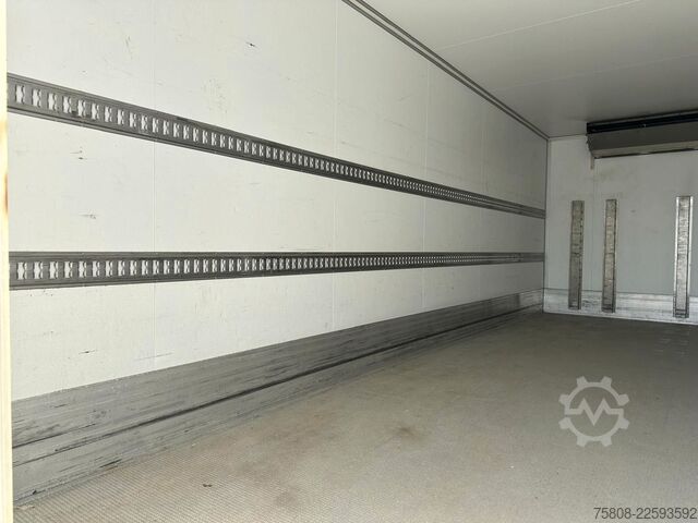 Kühlkoffer-LKW DAF LF 260FA 16t. Kühlkoffer TK 1000R LBW ACC 7,30 m