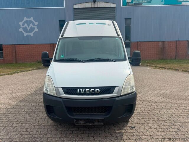 Kastenwagen hoch IVECO Daily 50C17 Kastenwagen 3 liter *AHK*
