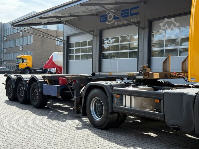 Swap body semitrailer BROSHUIS MFCC-HD 3-Achs Containerchassis