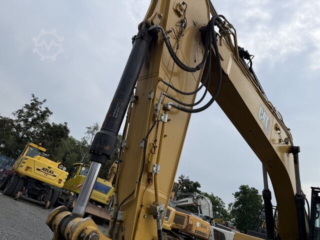 Chain excavator CATERPILLAR 330 Kettenbagger 30,8 Ton *5035 BTH