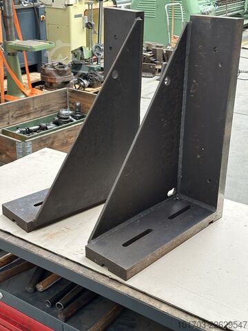 Paar Stahl-Winkelplatten Paire d'équerres en acier 600 x 445 x 150 mm
