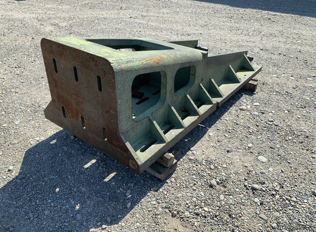 Paar Gusseisen-Winkelplatten Paire d'équerres en fonte 2075 x 1000 x 700 mm