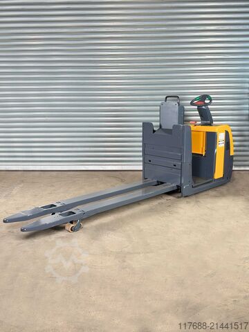 Horizontal order picker Jungheinrich ECE 225 - Service Neu - 90% Batteire