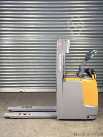 High lift truck driver Jungheinrich ERC 214 - Triplex 4,3m - Service Neu Batterie 90%