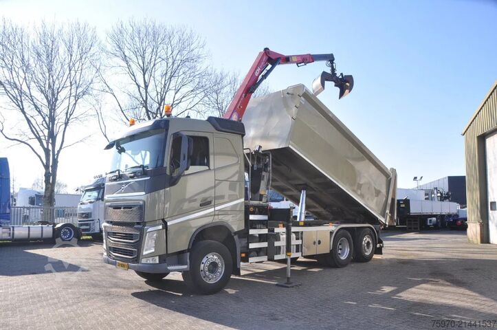 Tipper with crane Volvo FH 460 6x2 KIPPER + HMF Z-KRAAN