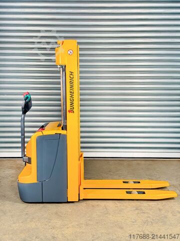 High lift truck pedestrian Jungheinrich EJC 216 - Service Neu - nur 2826 Std- Batterie 82%