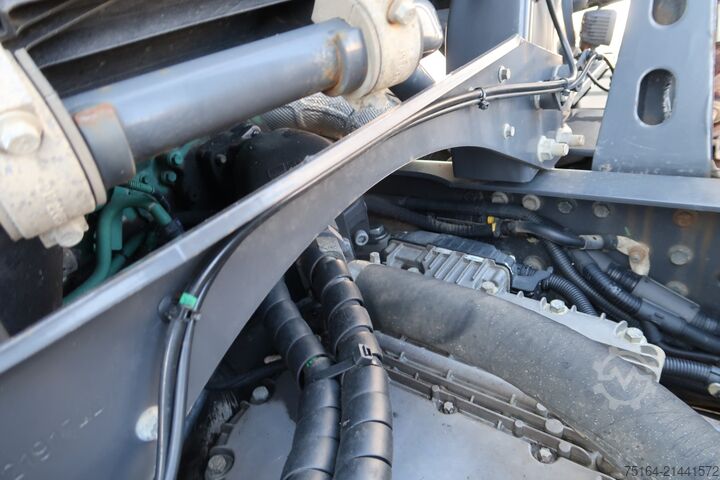 Roll-off tipper truck Volvo FH 460 6x4