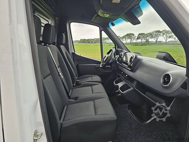 High-roof van MERCEDES-BENZ SPRINTER 317 L3H2 Maxi LED Mbux10