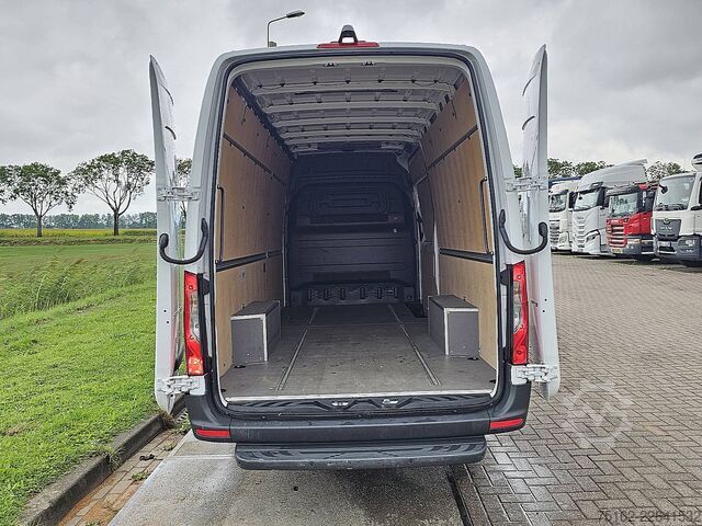 High-roof van MERCEDES-BENZ SPRINTER 317 L3H2 Maxi LED Mbux10