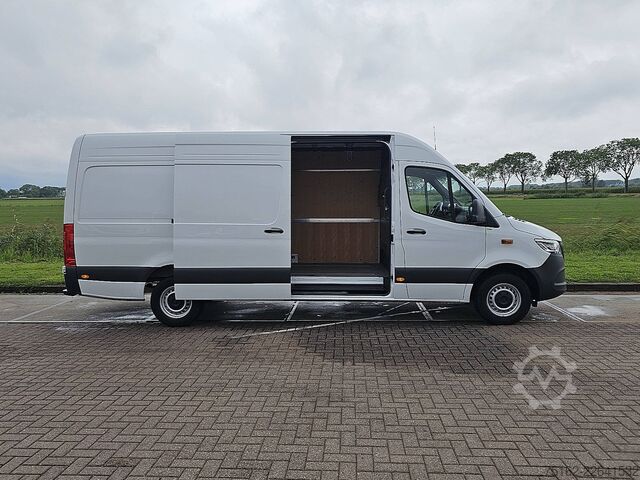 High-roof van MERCEDES-BENZ SPRINTER 317 L3H2 Maxi LED Mbux10