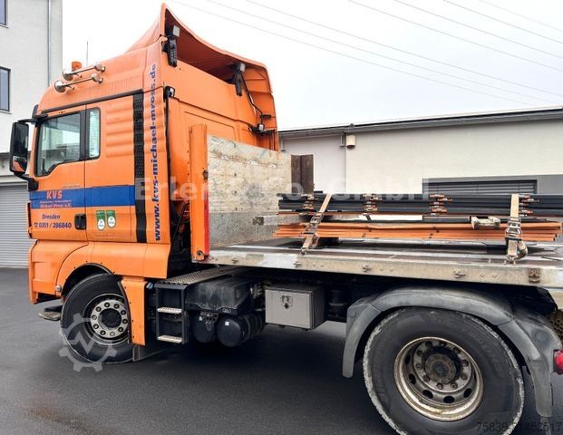 Standard tractor unit MAN TGX 18.440, Intarder, Leder, 2x Liege,Kühlfach