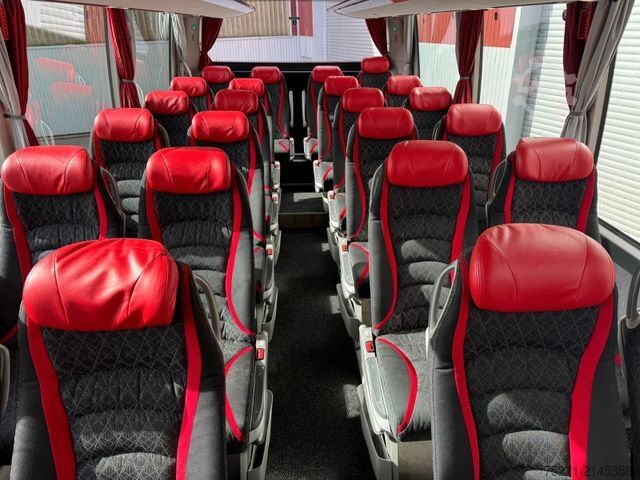 Motor coach SETRA S 516 HD/3 48+1+1 Top Zustand
