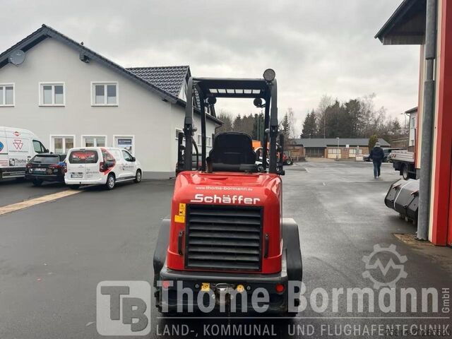 Hofschlepper Schäffer 3650