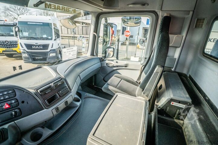 Tipper MERCEDES ACTROS 3241 K-MP3