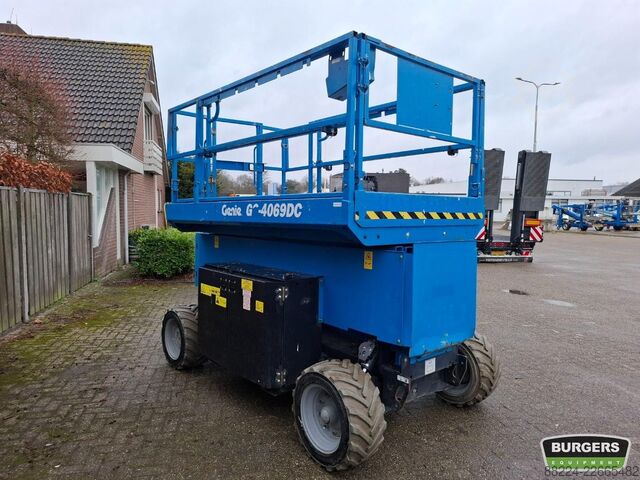 Scissor lift Genie GS4069 DC