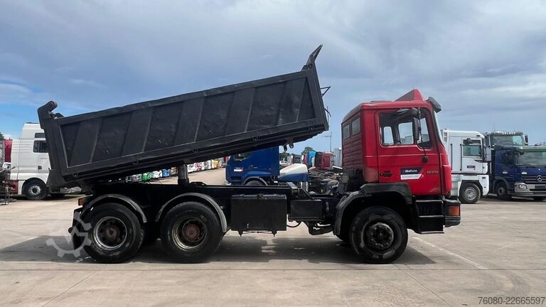 3-way tipper MAN 32.372 (13T AXLES / LAMES / GRAND PONT / BIG AX...