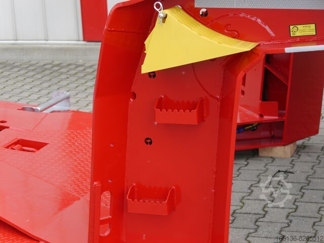 Low loader trailer Fliegl SES 210 Schatzträger für LKW Transport