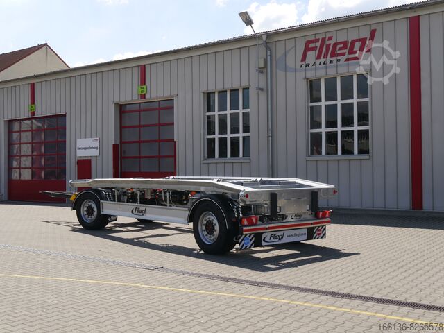 Abrollanhänger Fliegl ZPS 180 Maxi für Abrollcontainer