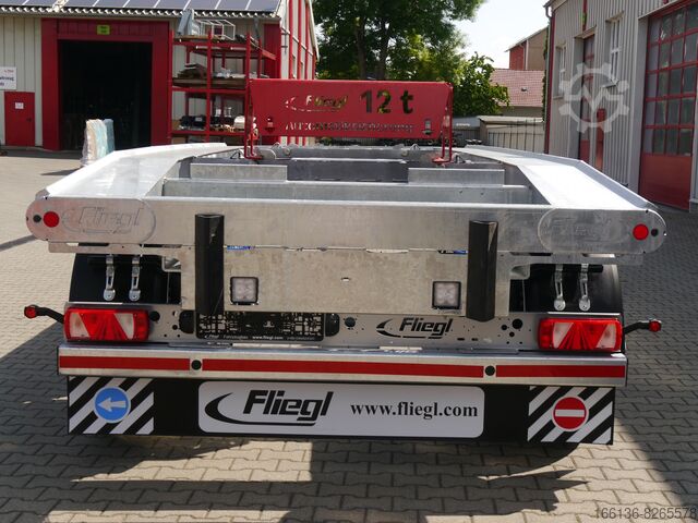 Abrollanhänger Fliegl ZPS 180 Maxi für Abrollcontainer
