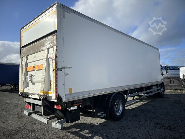 Box truck DAF LF 310 EURO 6 FURGON 19T
