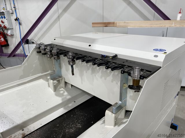 CNC machining center SCM Morbidelli M100